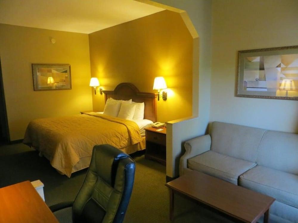 Fairview Inn & Suites Мобил Экстерьер фото