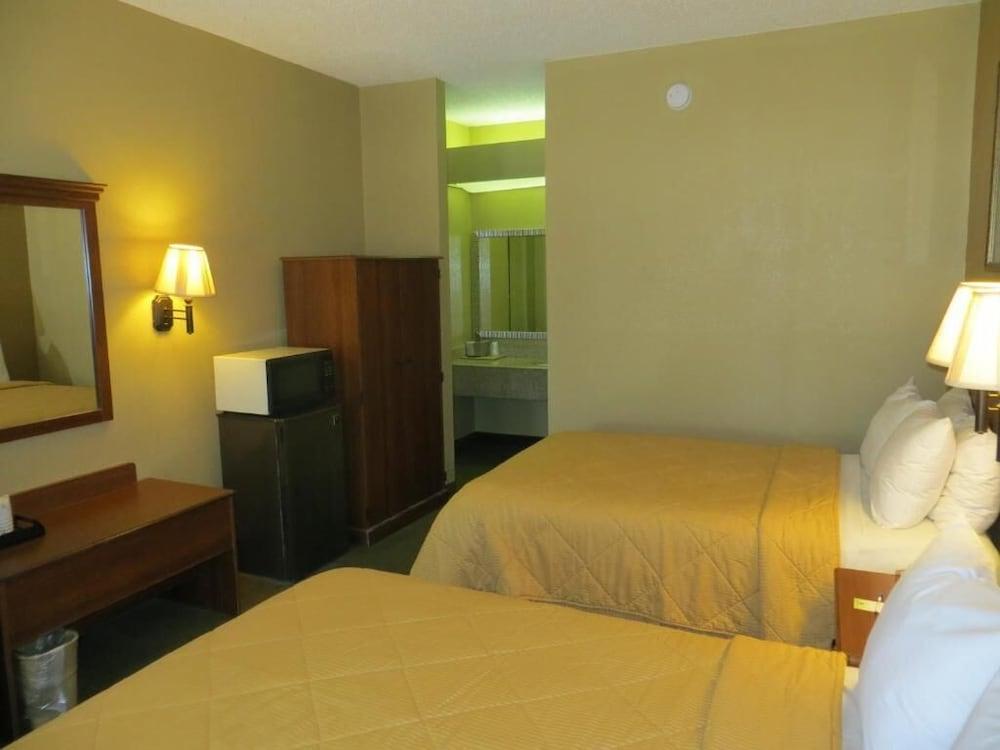 Fairview Inn & Suites Мобил Экстерьер фото